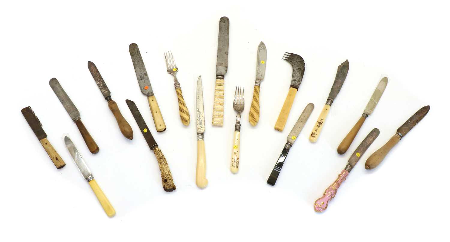Lot 79 - Various items of cutlery