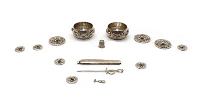 Lot 43 - A collection of silver items
