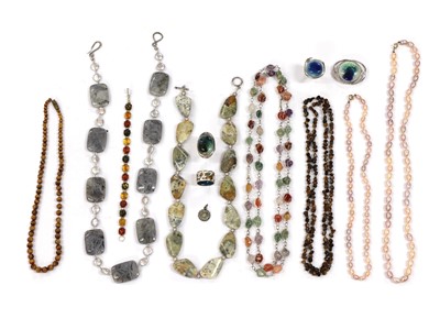 Lot 1459 - A quantity of costume jewellery