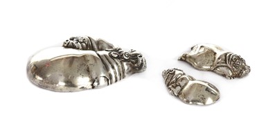 Lot 1317 - A silver sculpture of a hippopotamus and calf, by Patrick Mavros