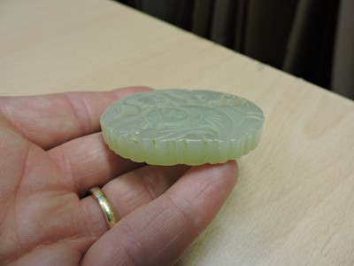 Lot 152 - A collection of Chinese jade pendants