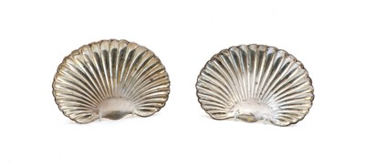 Lot 61 - A pair of Edwardian silver dishes