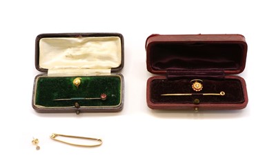 Lot 1351 - A small quantity of jewellery