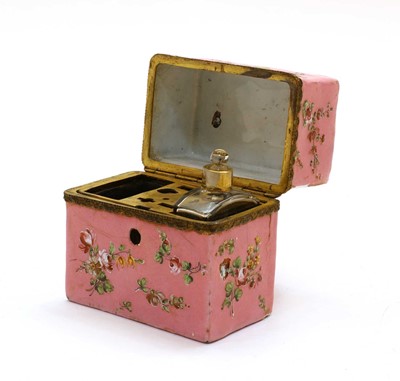 Lot 188 - An enamel perfume box
