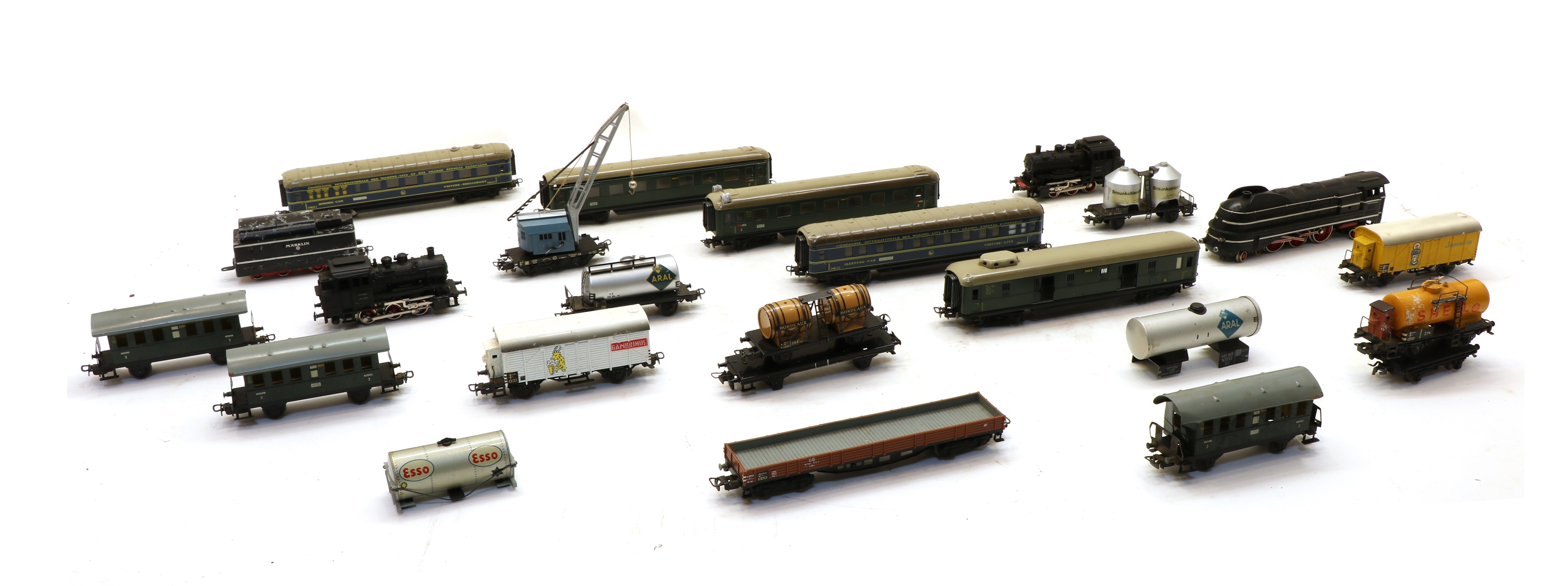 Lot 61 - An assortment of Marklin model railway trains,