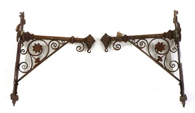 Lot 278 - A pair of iron wall brackets
