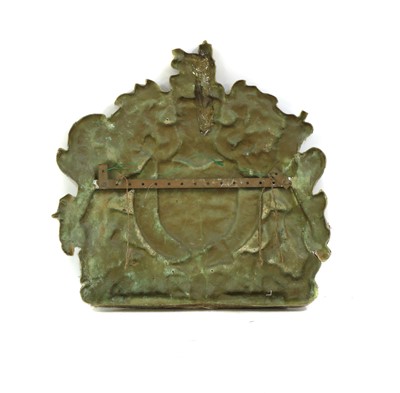 Lot 152 - A fibreglass UK coat of arms