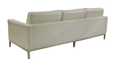 Lot 585 - A modern 'Relax'-style white leather sofa