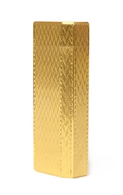 Lot 1480 - A cased Must de Cartier gold plated gas lighter