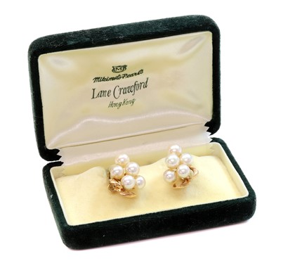 Lot 306 - A pair of cultured pearl cluster earrings