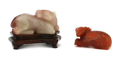 Lot 341 - A Chinese agate carving