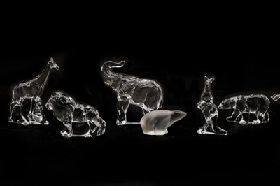 Lot 260 - A collection of crystal glass animals