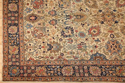 Lot 506 - A Persian wool rug