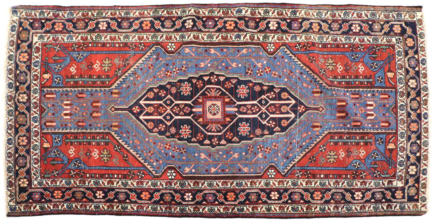 Lot 382 - A Persian Mazlagan rug