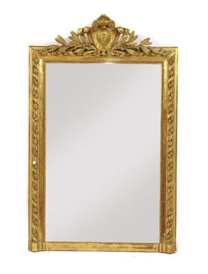 Lot 329 - A gilt framed wall mirror
