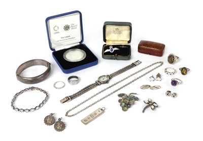 Lot 1442 - A quantity of silver jewellery