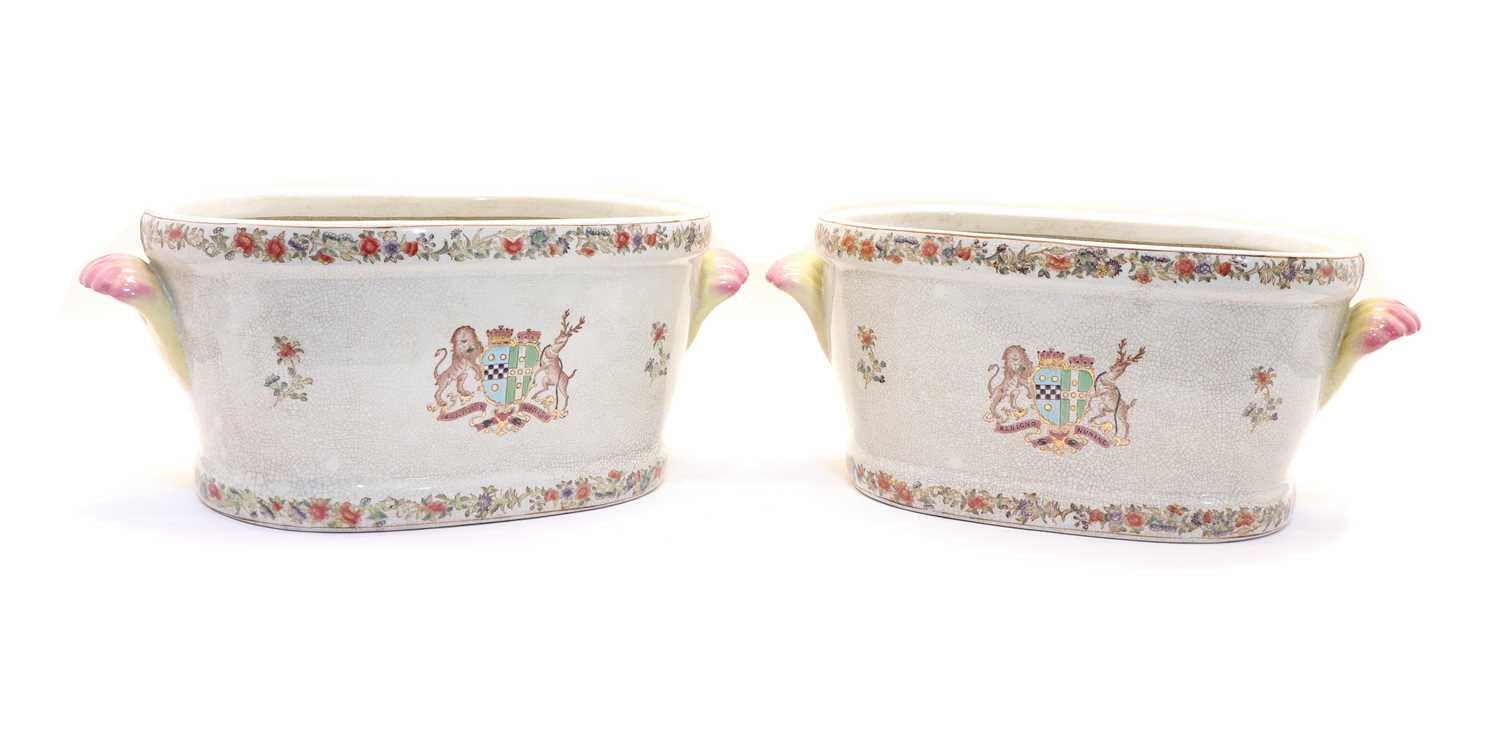 Lot 173 - A pair of porcelain footbaths