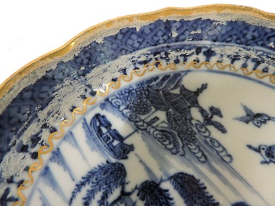 Lot 147 - A collection of Chinese blue and white porcelain
