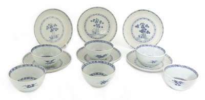 Lot 352 - A collection of six blue and white Nanking cargo tea bowls and saucers