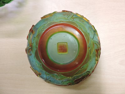 Lot 81 - A collection of five Chinese overlay Peking glass bowls
