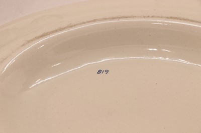 Lot 227 - A Wedgwood creamware porcelain tureen