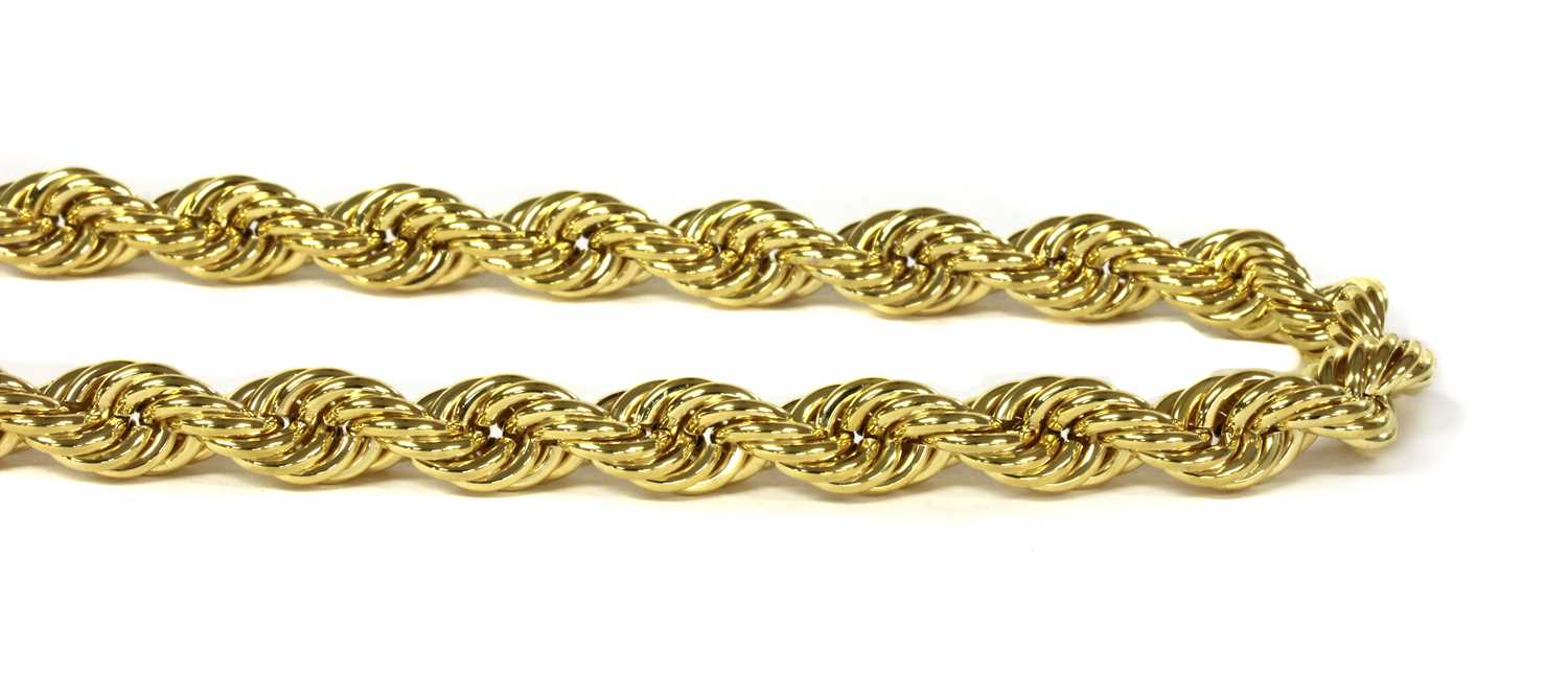 Lot 73 - A 9ct gold hollow rope link necklace