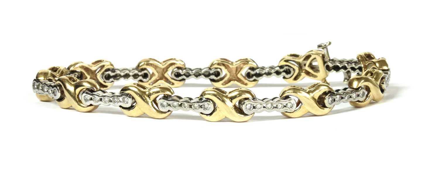 Lot 50 - A 9ct gold diamond bracelet