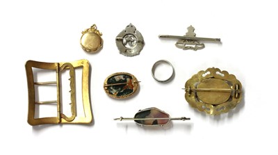 Lot 161 - A small quantity of jewellery