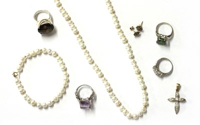 Lot 192 - A quantity of jewellery