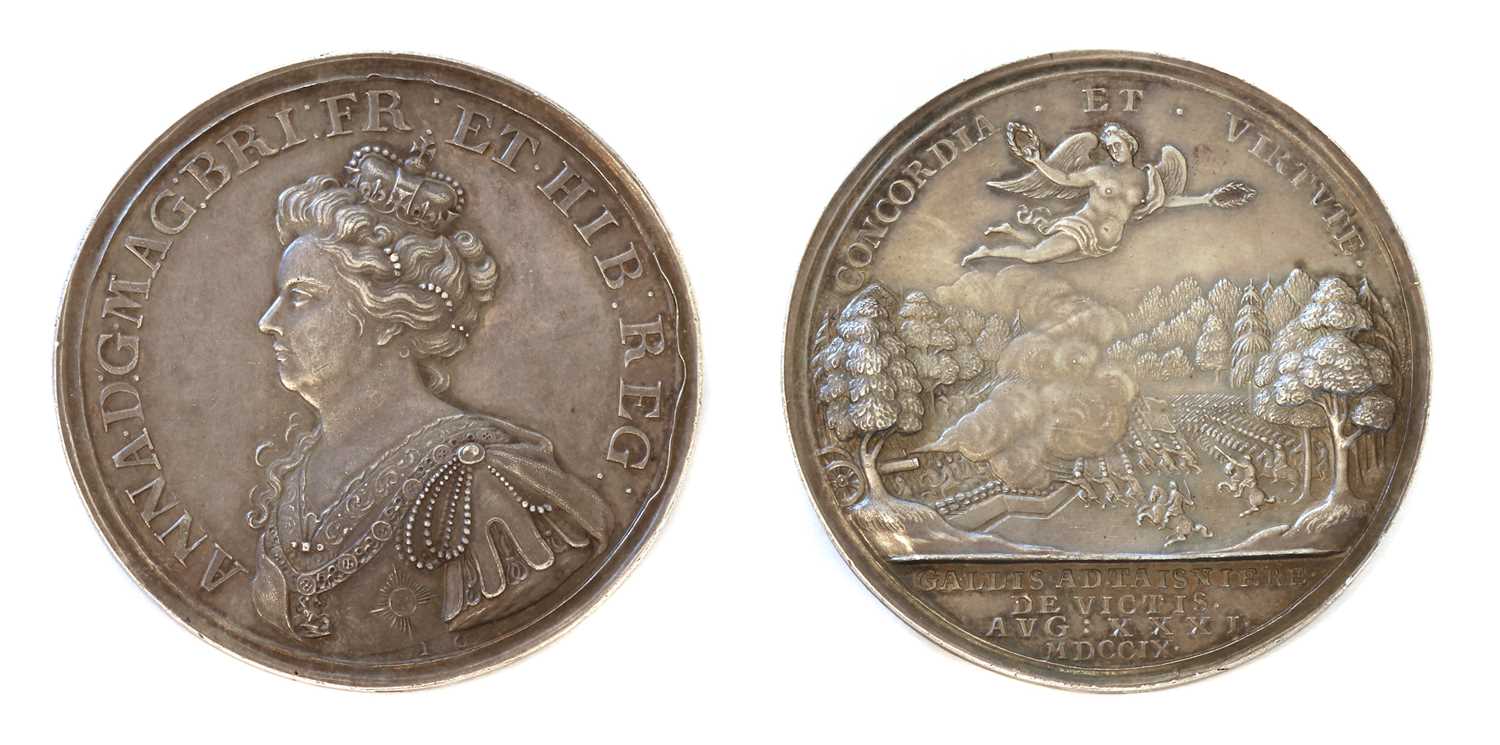 Lot 98 - Medals, Great Britain, Queen Anne (1702-1714)