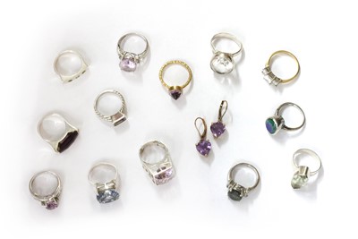 Lot 196 - A quantity of silver gem set rings