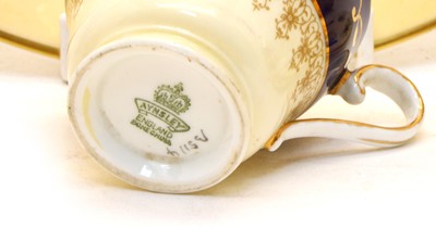 Lot 177 - A collection of Aynsley Orchard Gold dinner teaware