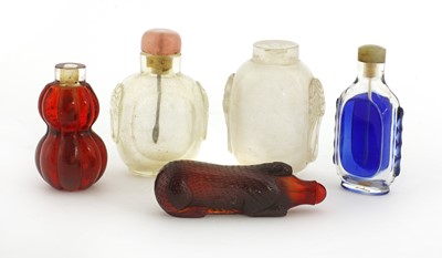 Lot 88 - A collection of four Chinese Peking glass snuff bottles