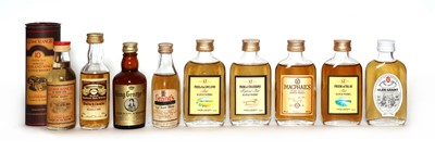 Lot 309 - A collection of whisky miniatures including Glenmorangie, Macphails and eight various others