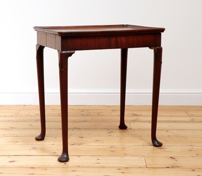 Lot 22 - A George II mahogany silver table