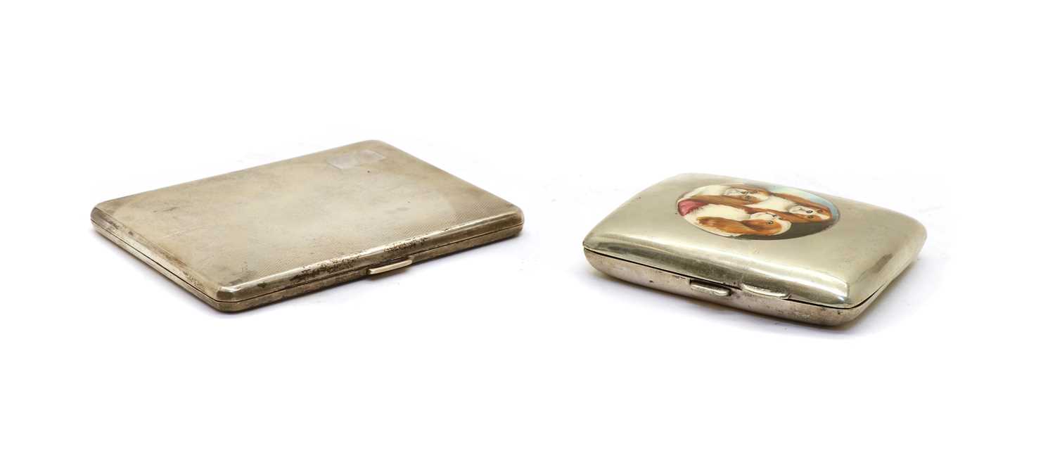 Lot 22 - A silver cigarette case with milled decoration