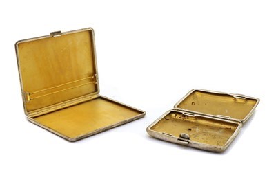 Lot 22 - A silver cigarette case with milled decoration