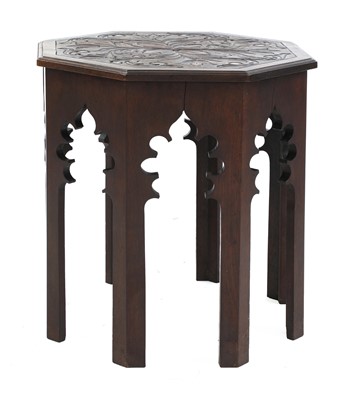 Lot 76 - An octagonal mahogany lamp table