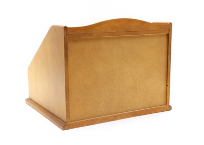 Lot 299 - A 20th century mahogany table top display cabinet