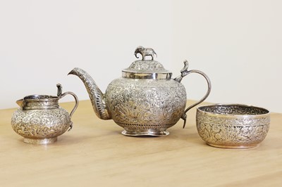 Lot 63 - An Indian silver tea service