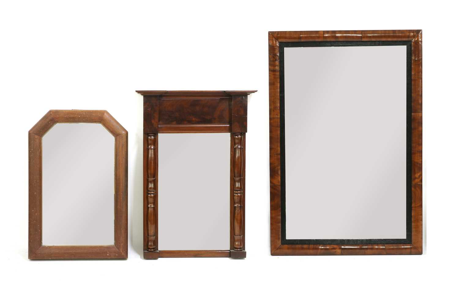 Lot 289 - A 19th century walnut cushion framed wall mirror