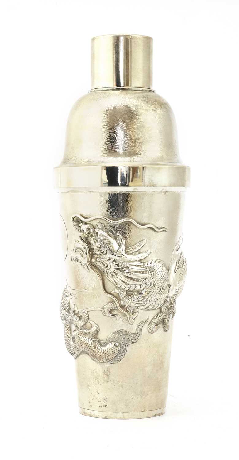 Lot 160 - A large Chinese export silver cocktail shaker