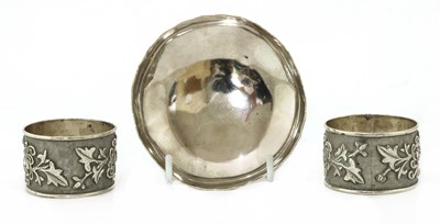 Lot 146 - A pair of Chinese export silver napkin rings