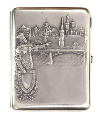 Lot 166 - A Russian silver cigarette case, by Alexander Piscaryev, c.1910