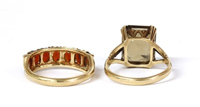 Lot 177 - Two 9ct gold rings