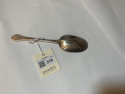Lot 319 - A Queen Anne Scottish silver dog nose table or soup spoon