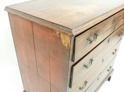 Lot 256 - A George III mahogany chest of drawers