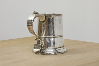 Lot 327 - A George II provincial silver mug