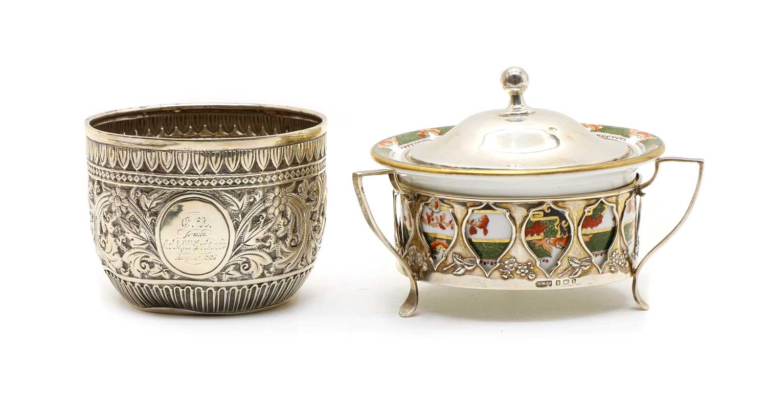 Lot 6 - A Victorian silver bowl