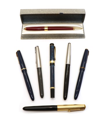 Lot 216 - A collection of Parker fountain pens